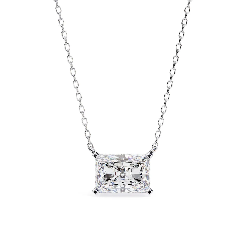 Regal Elegance Pendant
